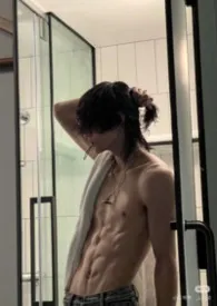 从网黄做到世界首富(NP)作者:Lailah1号机 全本免费阅读